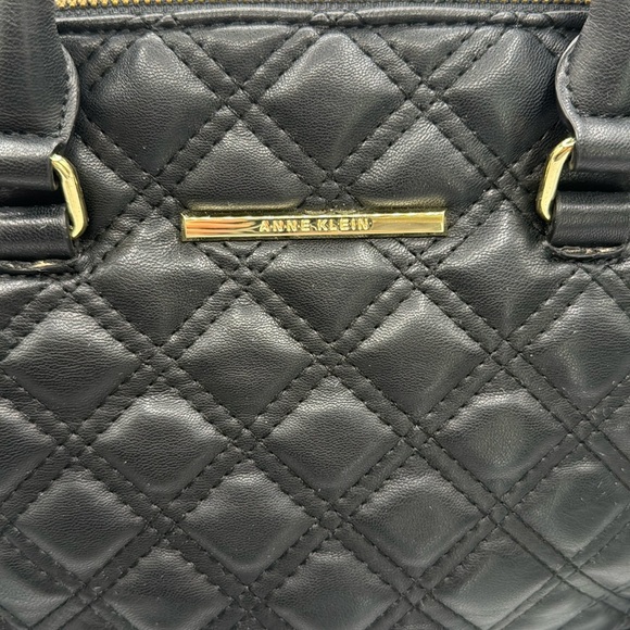 Anne Klein black quilted with tan polka dot interior bag - Picture 7 of 13